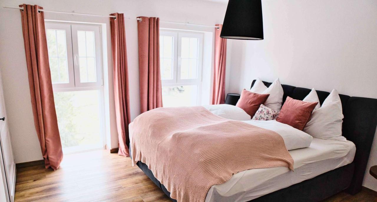Mein Eifel Ferienhaus Altes Pfarrhaus Dahlem  Extérieur photo